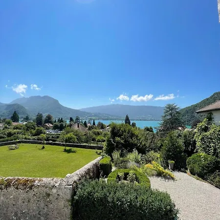 Apartment Avec Jardin & Vue Talloires