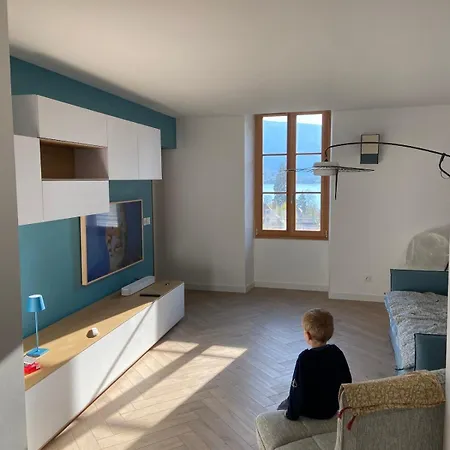 Apartment Avec Jardin & Vue
