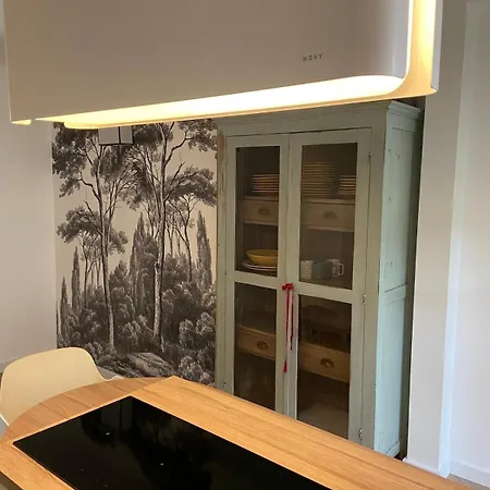 Apartment Avec Jardin & Vue