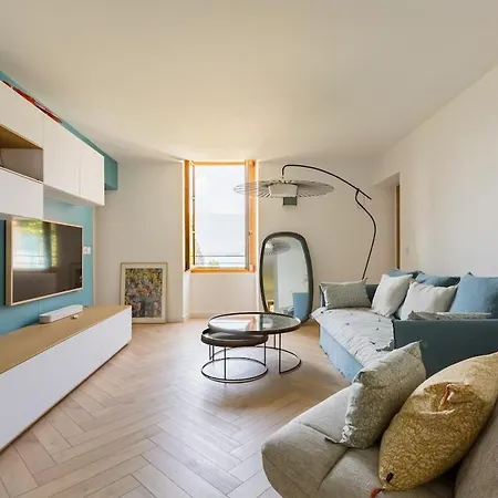 Apartment Avec Jardin & Vue